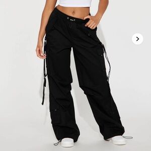 Fashion Nova 	 	
Don't Mess Around Cargo Pant - Black